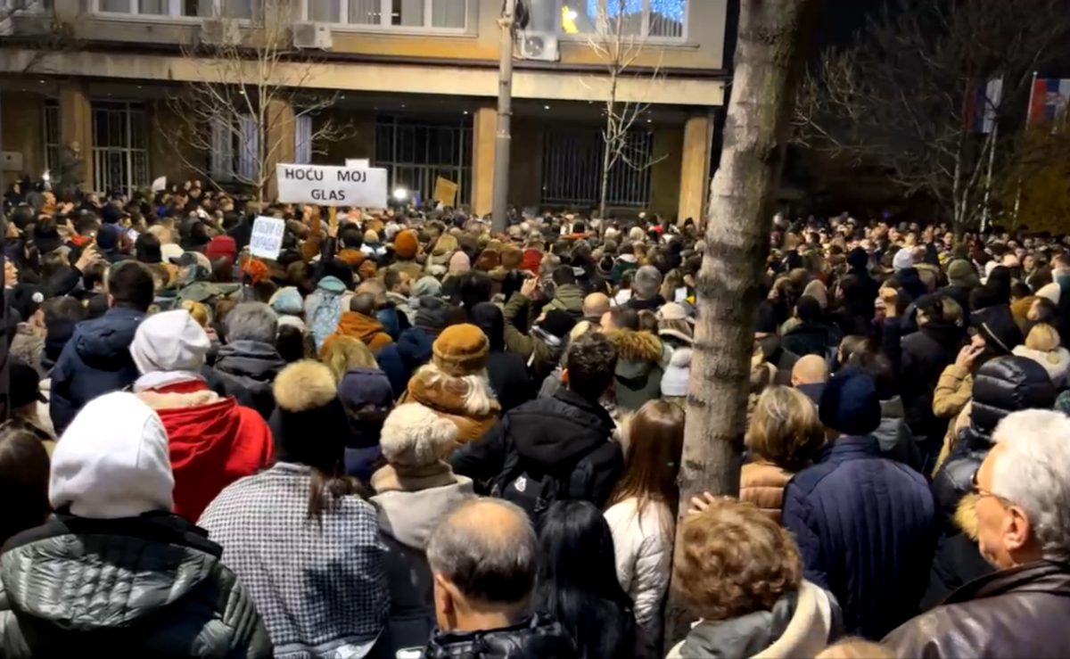 Elezioni In Serbia: Tra Brogli Elettorali E Proteste Di Piazza ...