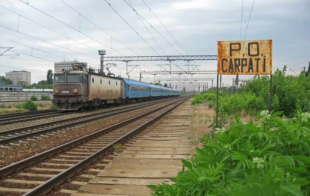 Ferrovia in Romania © mishu88/Shutterstock