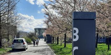 Exterior of the biotechnology hub with the cherry trees donated by Japan (photo G. Vale)