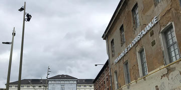 Il palazzo della biblioteca - foto N.Corritore