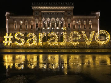 Sarajevo di notte - foto N.Corritore