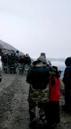 Durante gli scontri di maggio a Koknar (foto Murat Sarı) Durante gli scontri di maggio a Koknar (foto Murat Sarı)