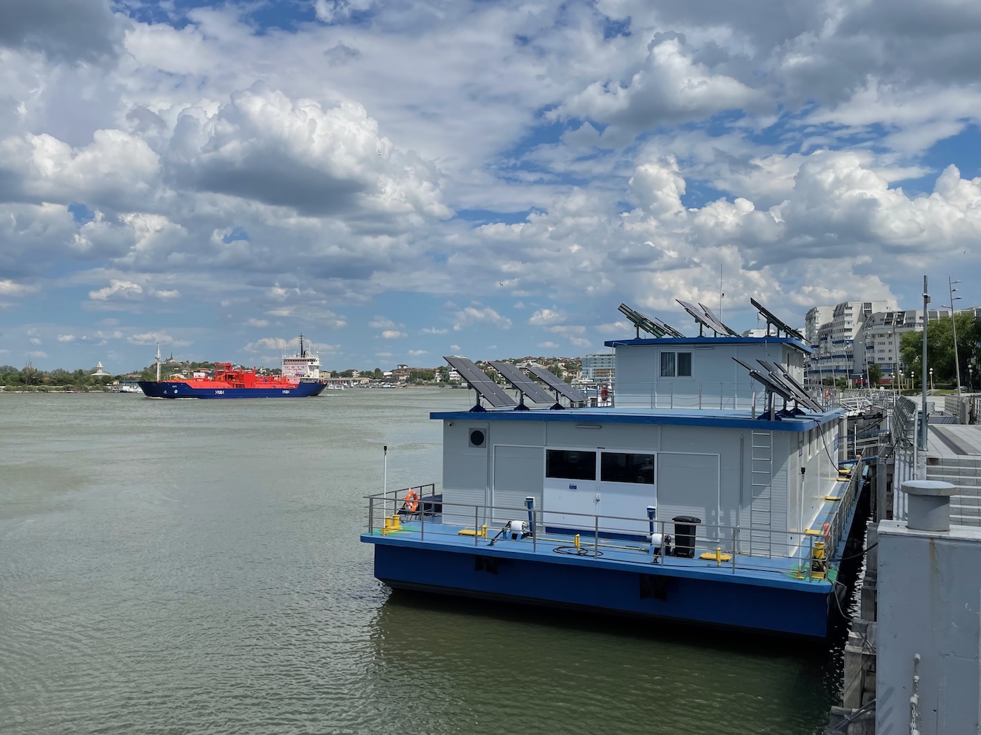 Tulcea, stazione di monitoraggio e allevamento degli storioni Tulcea, stazione di monitoraggio e allevamento degli storioni